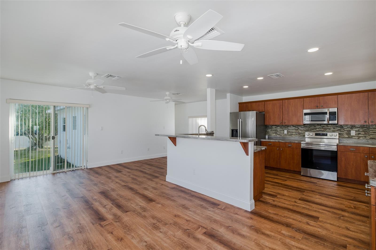 Image 32 of 43 For 14603 Williams Lane