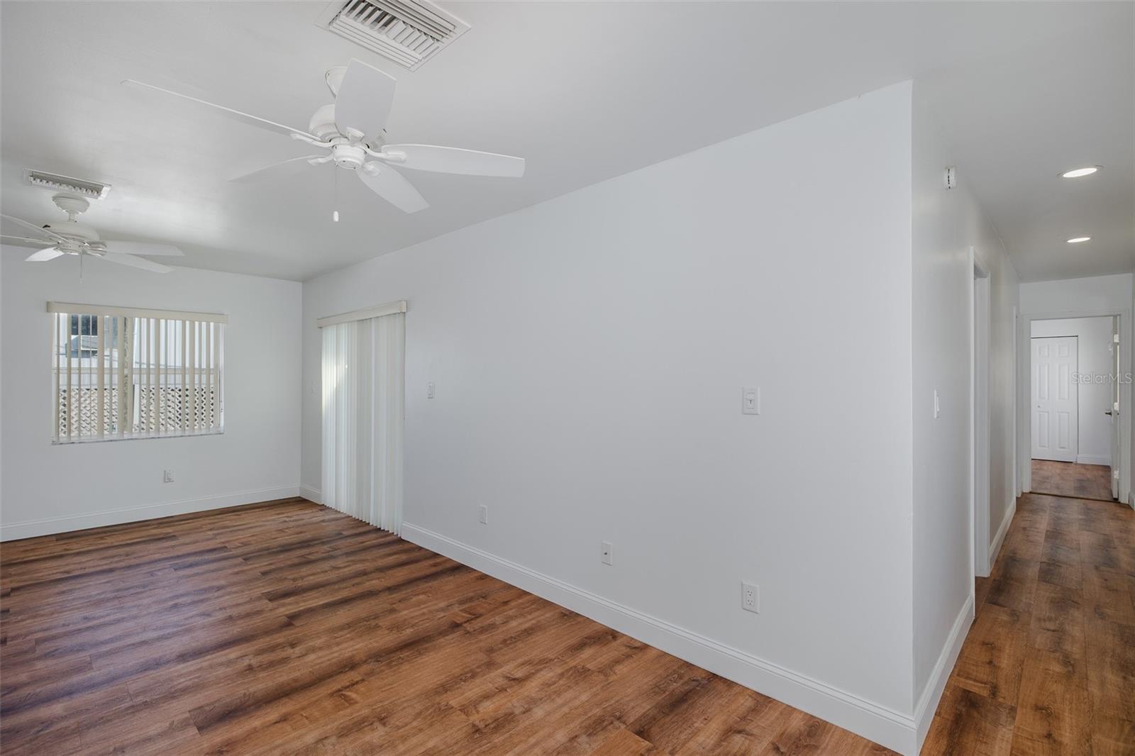 Image 33 of 43 For 14603 Williams Lane