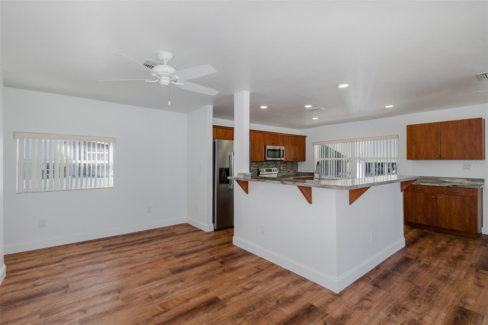 Image 35 of 43 For 14603 Williams Lane