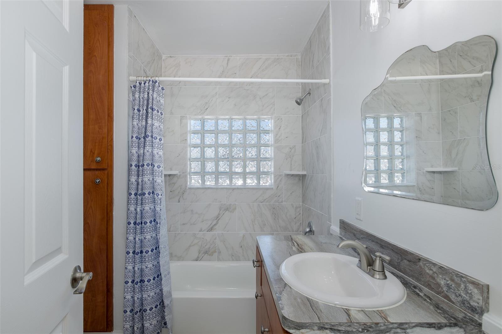 Image 9 of 43 For 14603 Williams Lane