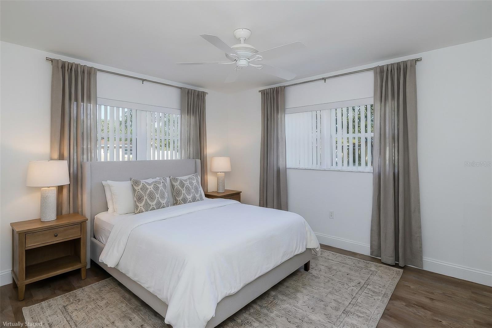 Image 14 of 41 For 10619 Agate Court