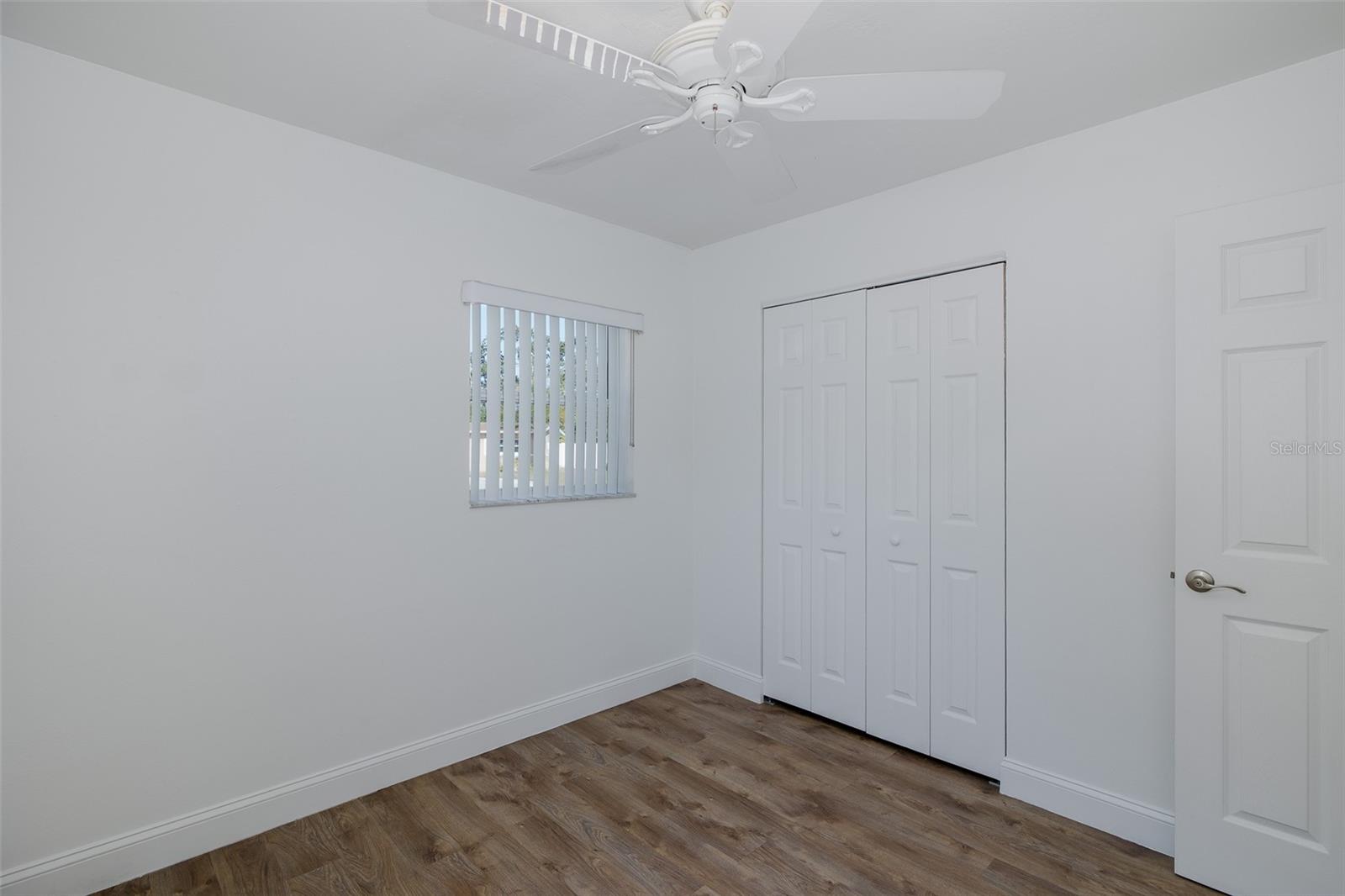 Image 20 of 41 For 10619 Agate Court