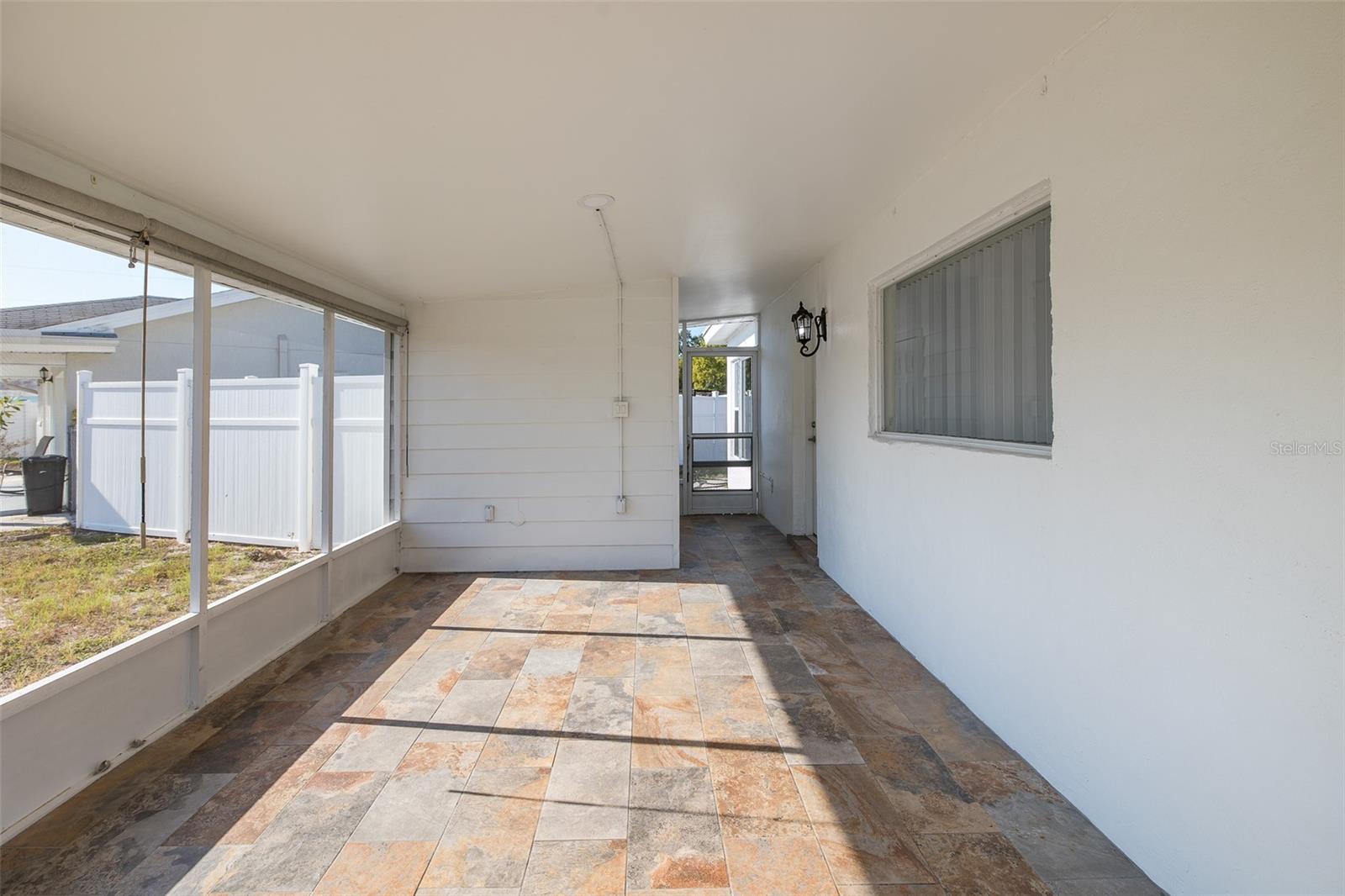 Image 40 of 41 For 10619 Agate Court