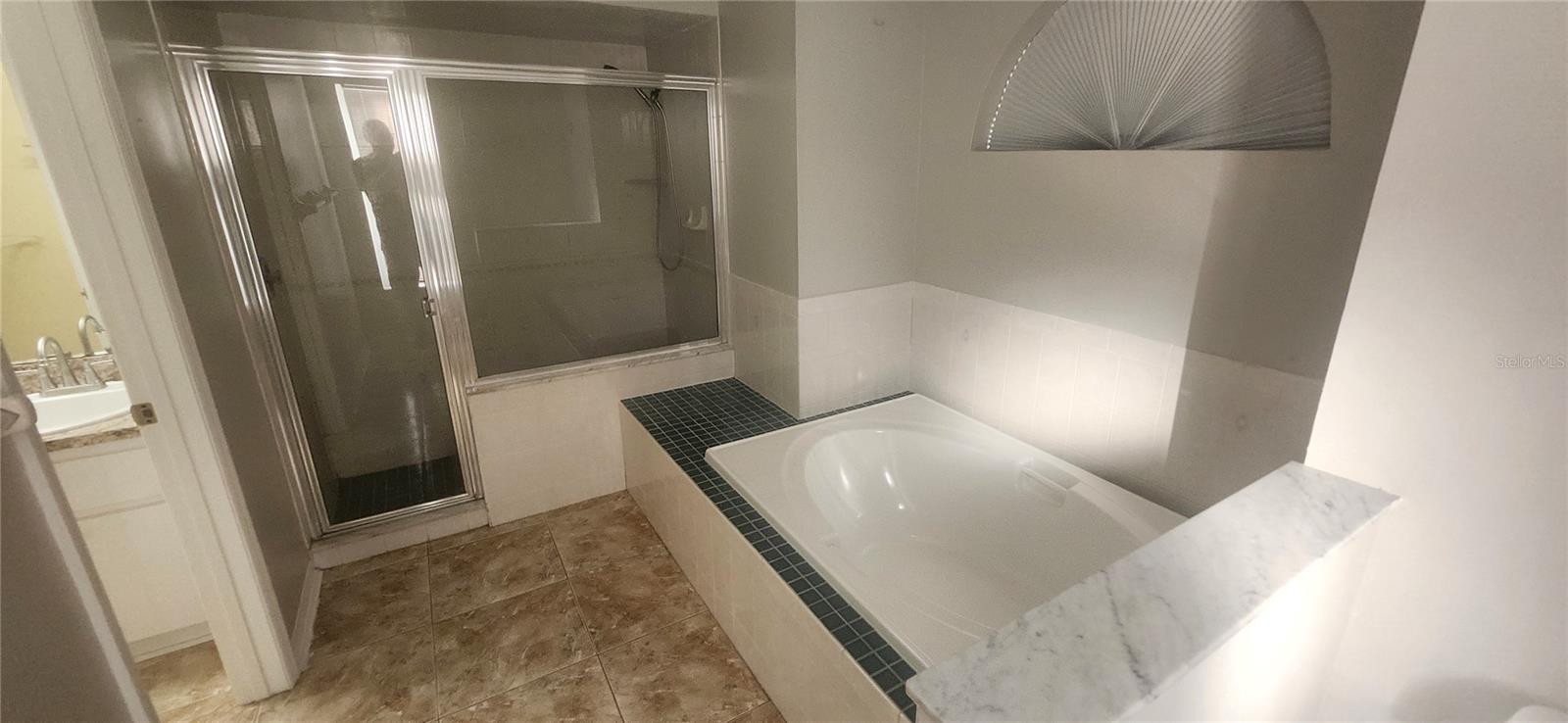 Listing photo id 8 for 3047 Fisher Avenue