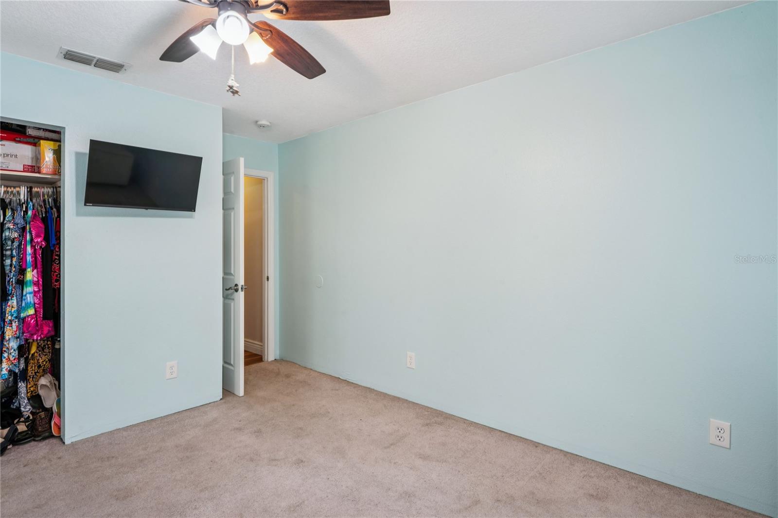 Image 27 of 61 For 11185 Cleever Street