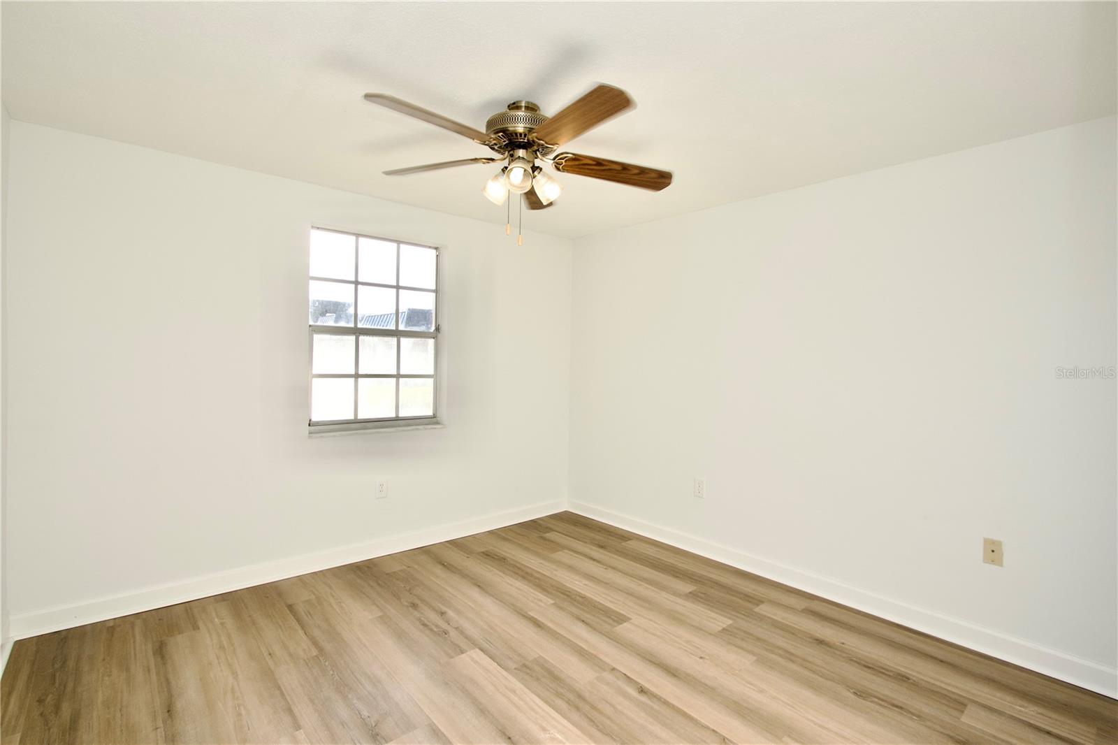 Image 12 of 26 For 4451 Rustic Drive 4451