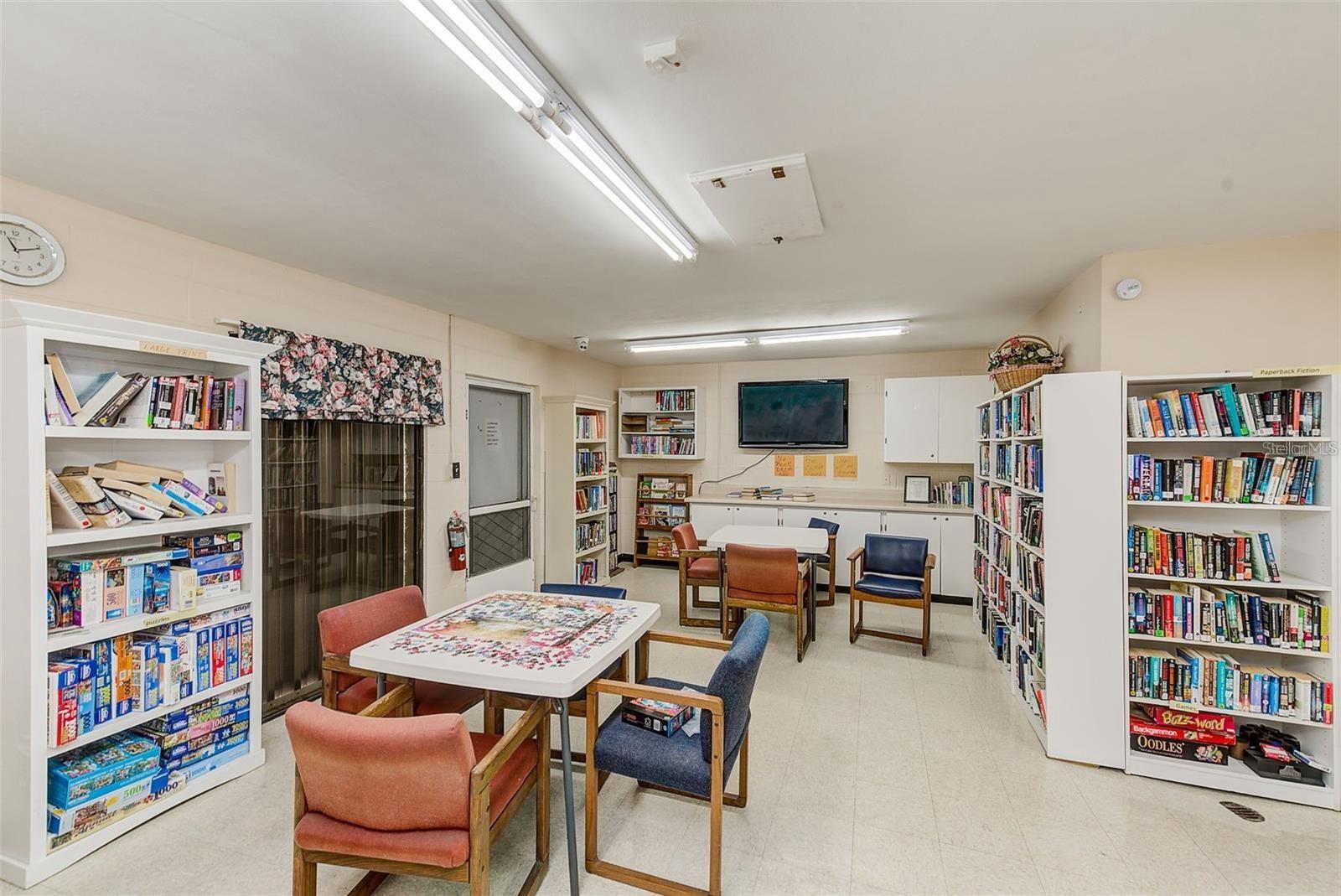 Image 14 of 26 For 4451 Rustic Drive 4451