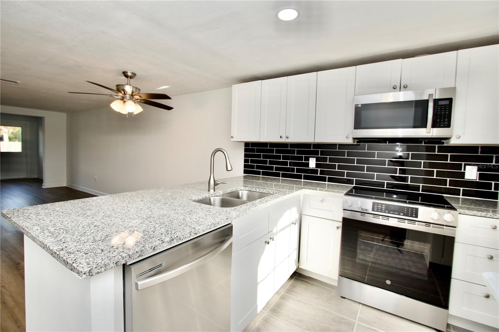 Image 4 of 26 For 4451 Rustic Drive 4451