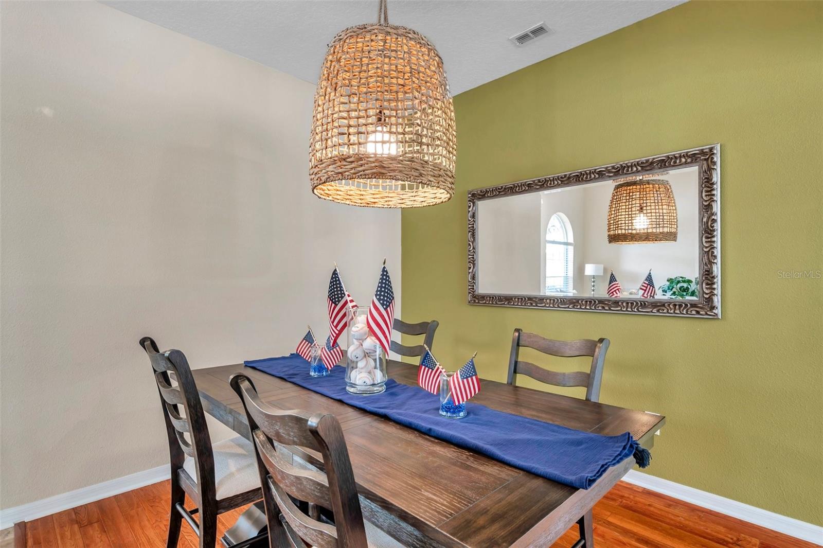 Image 10 of 85 For 11144 Oyster Bay Circle