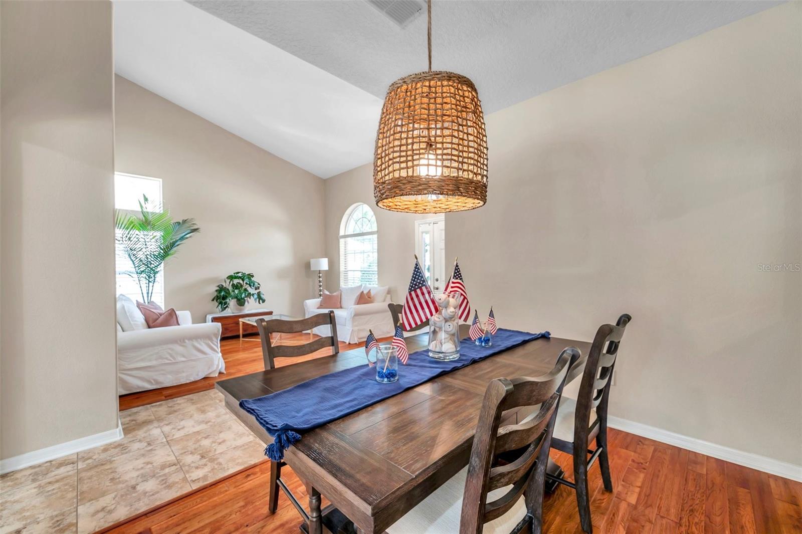 Image 11 of 85 For 11144 Oyster Bay Circle