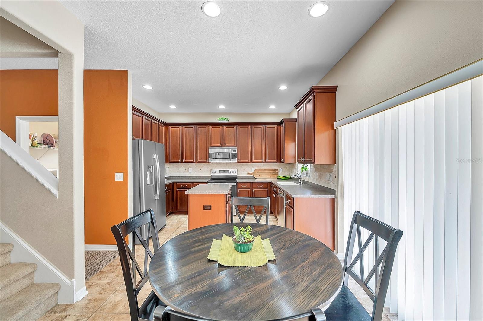 Image 18 of 85 For 11144 Oyster Bay Circle