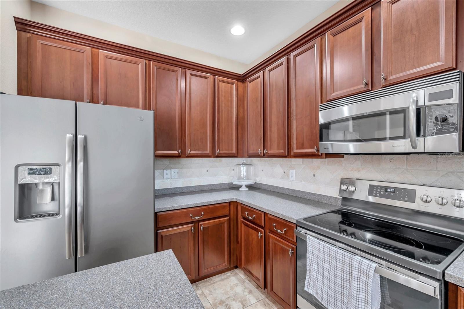 Image 24 of 85 For 11144 Oyster Bay Circle