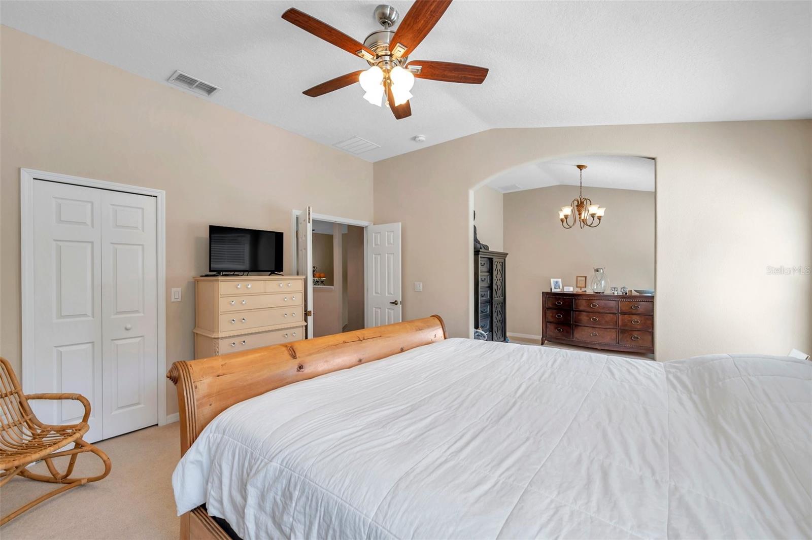 Image 29 of 85 For 11144 Oyster Bay Circle