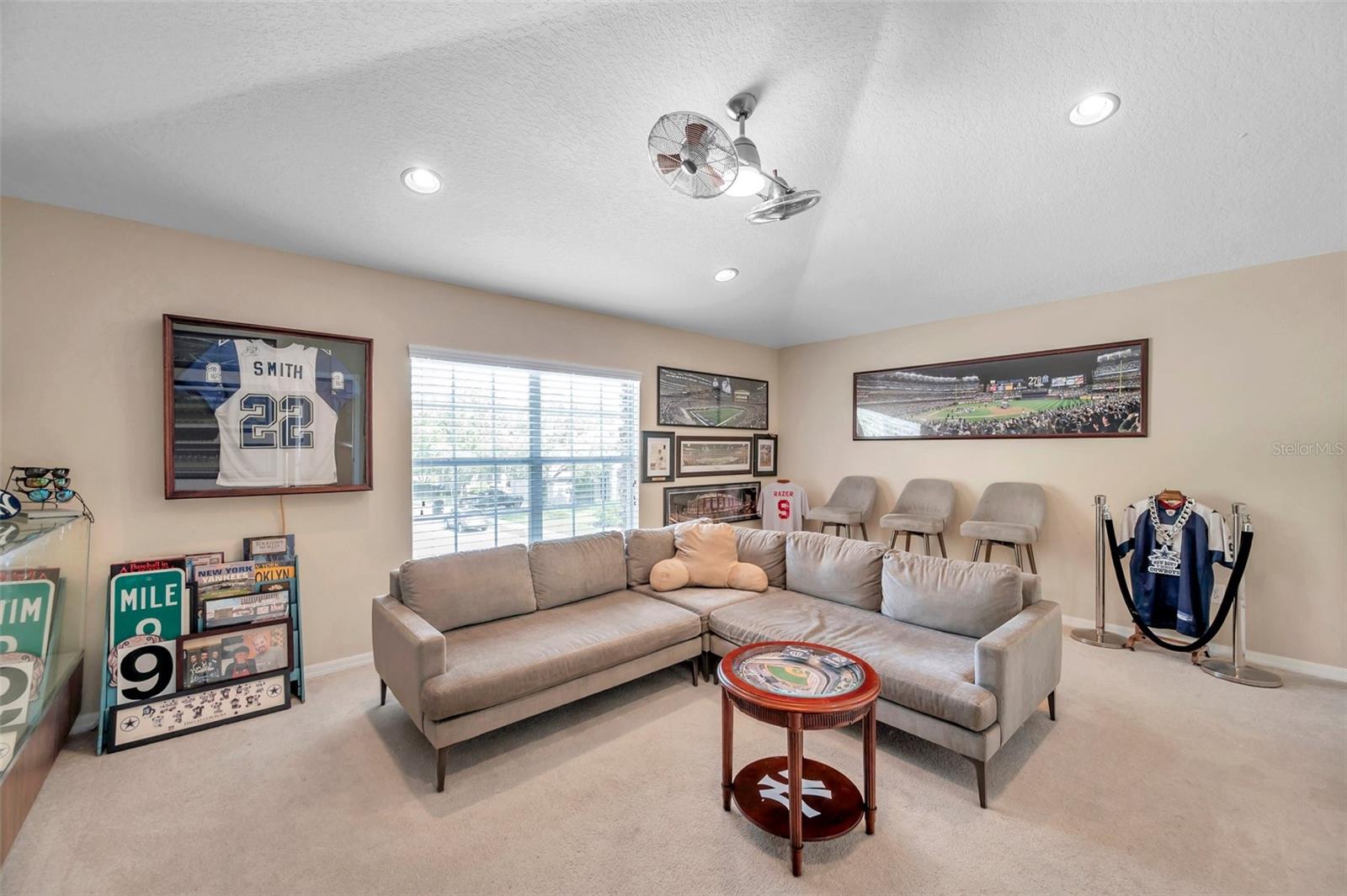 Image 36 of 85 For 11144 Oyster Bay Circle