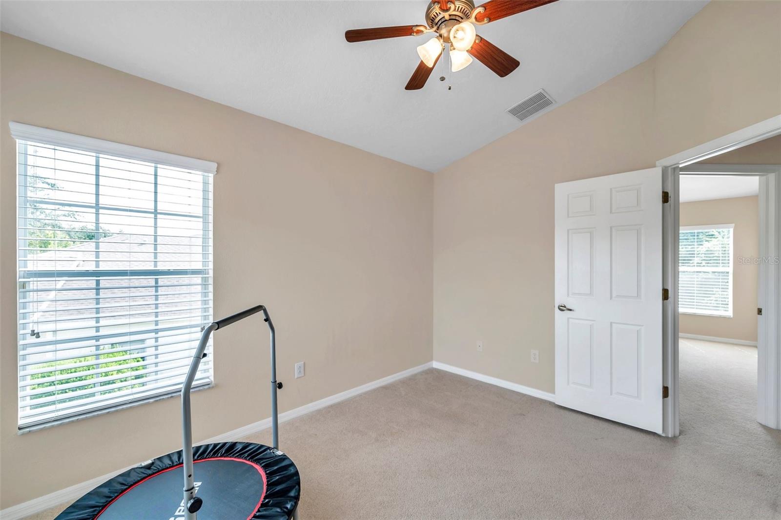 Image 41 of 85 For 11144 Oyster Bay Circle