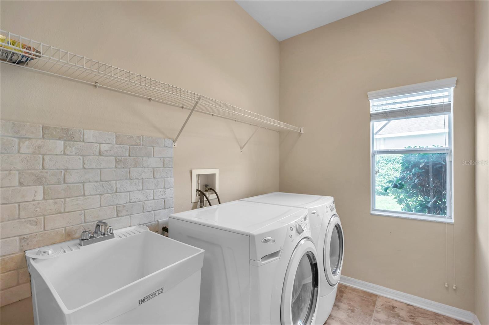 Image 48 of 85 For 11144 Oyster Bay Circle