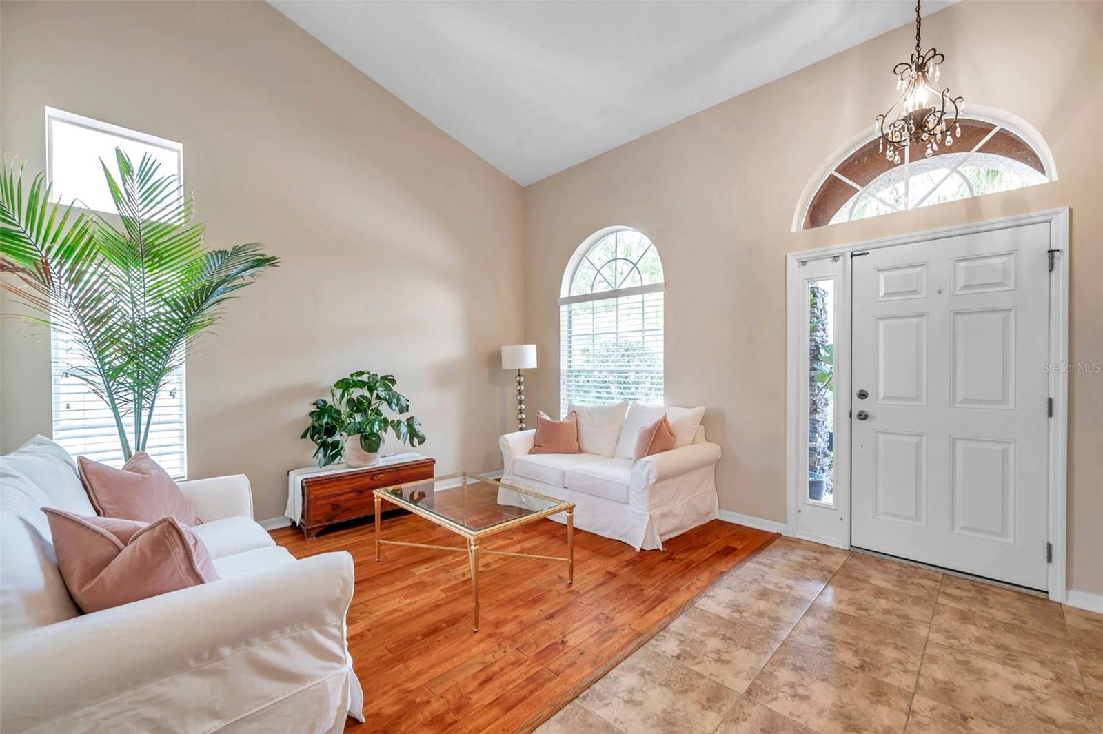 Image 5 of 85 For 11144 Oyster Bay Circle