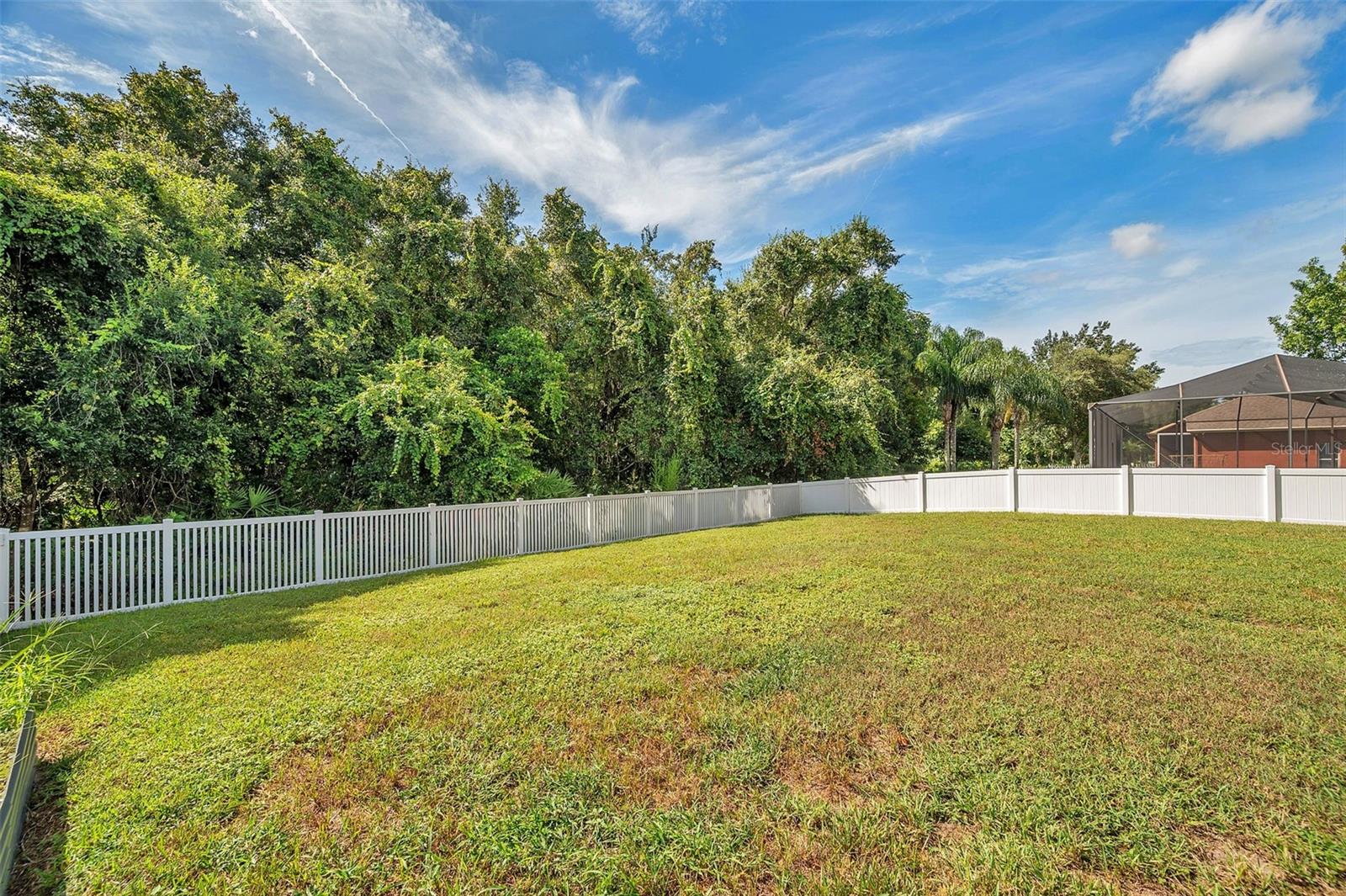 Image 61 of 85 For 11144 Oyster Bay Circle