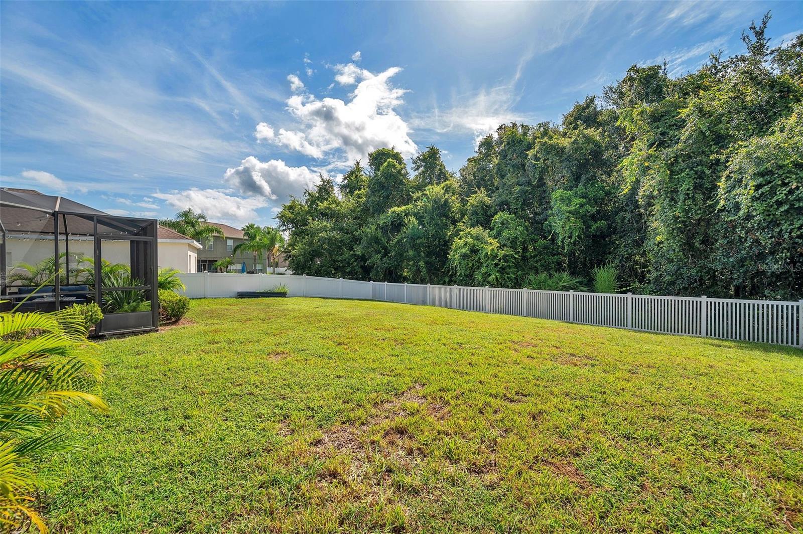 Image 62 of 85 For 11144 Oyster Bay Circle