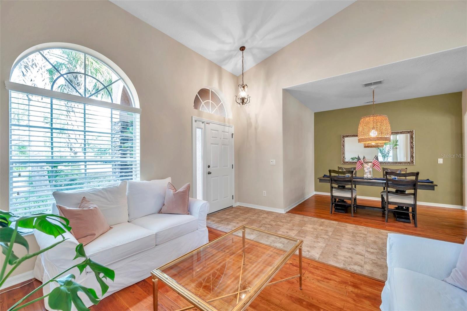 Image 8 of 85 For 11144 Oyster Bay Circle