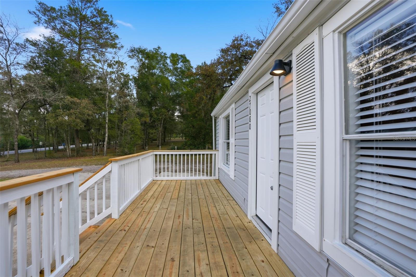 Image 29 of 39 For 27080 Hiawatha Boulevard