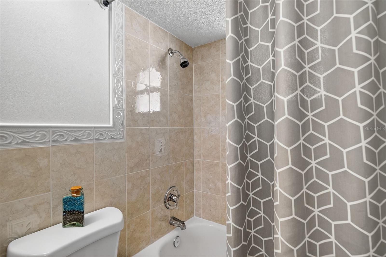 Image 11 of 50 For 6351 Edenmore Avenue