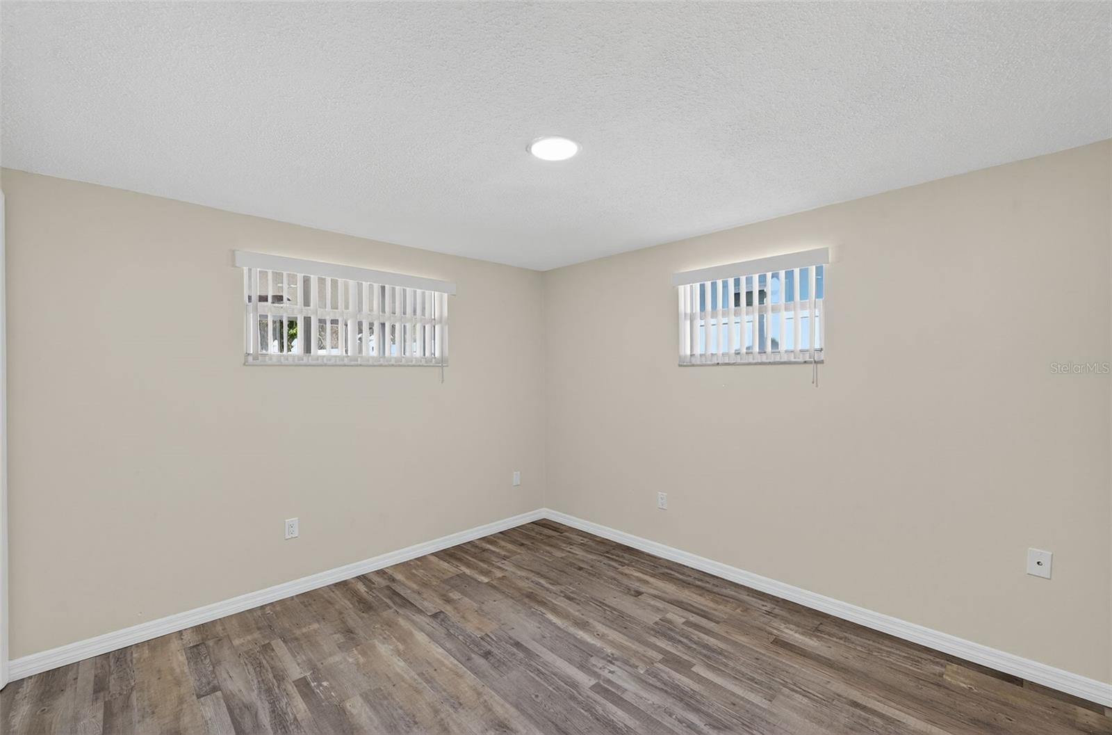 Image 16 of 50 For 6351 Edenmore Avenue