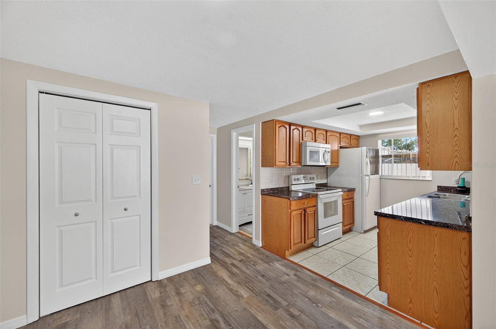 Image 22 of 50 For 6351 Edenmore Avenue