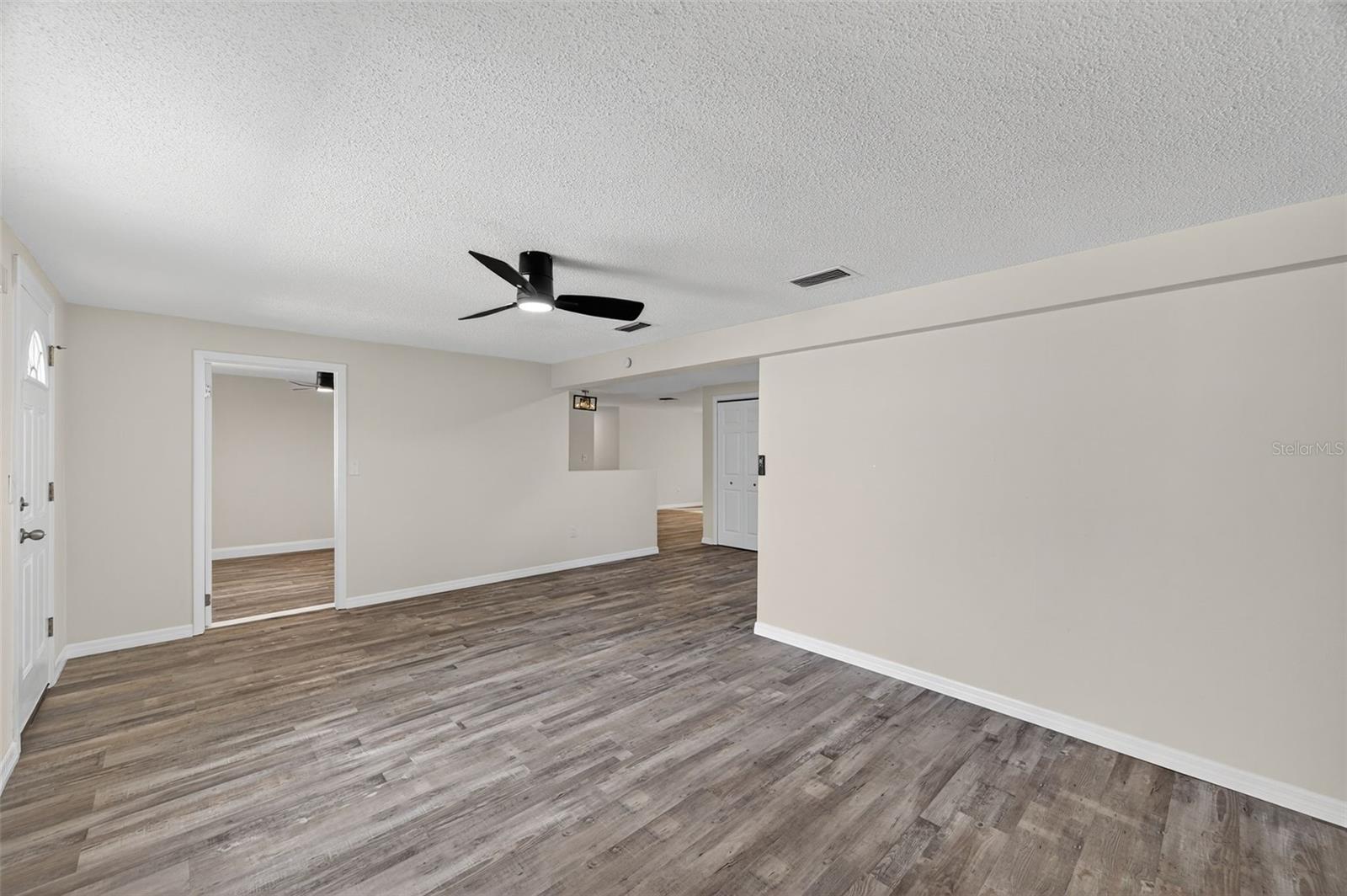 Image 31 of 50 For 6351 Edenmore Avenue