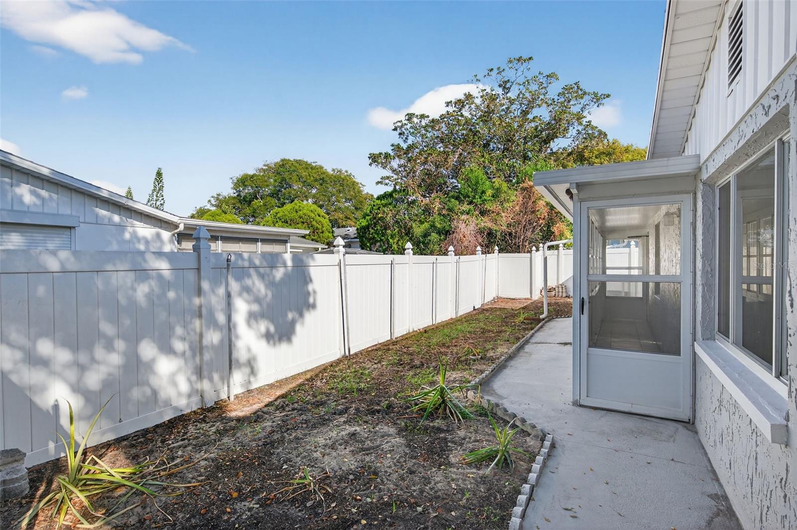 Image 46 of 50 For 6351 Edenmore Avenue