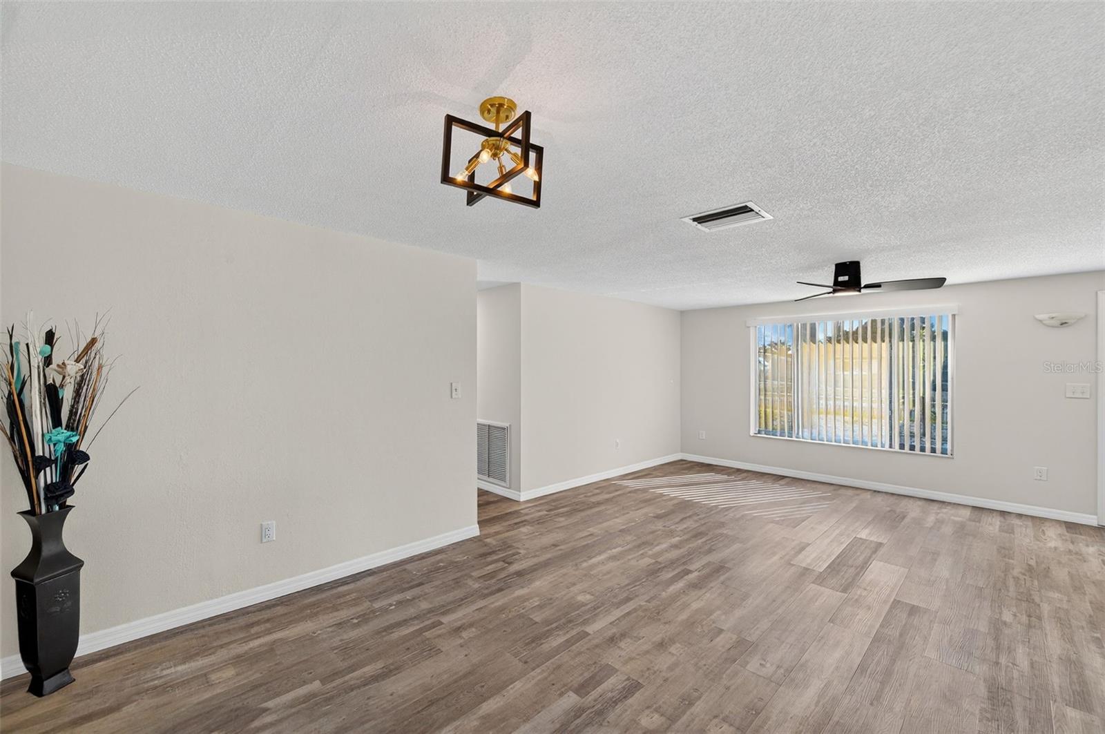 Image 8 of 50 For 6351 Edenmore Avenue