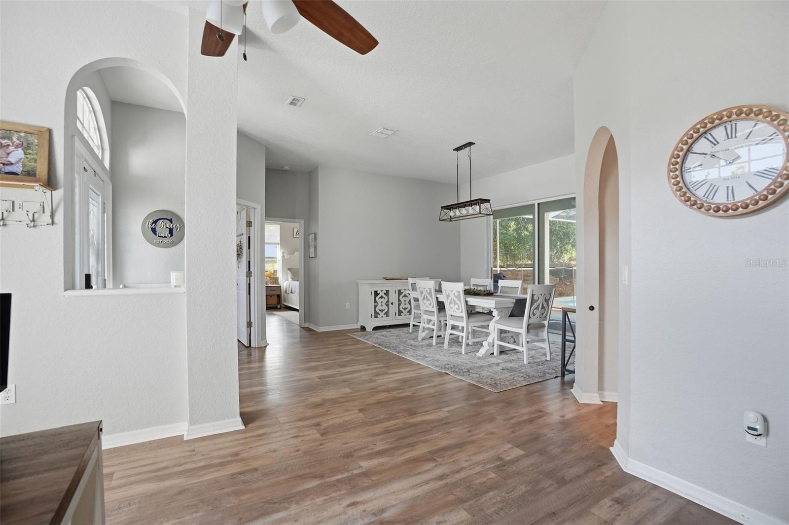 Image 12 of 50 For 12131 Buckingham Way