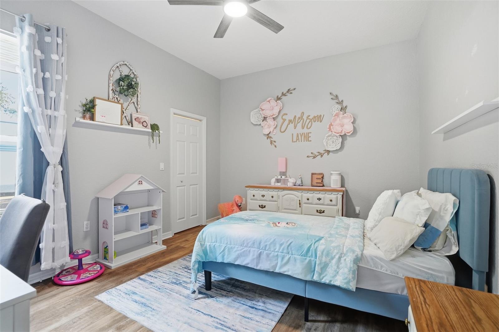 Image 22 of 50 For 12131 Buckingham Way