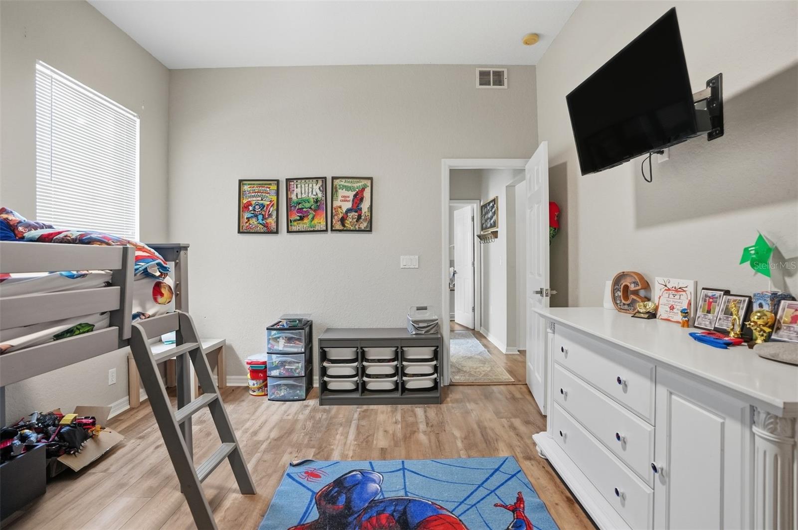 Image 25 of 50 For 12131 Buckingham Way