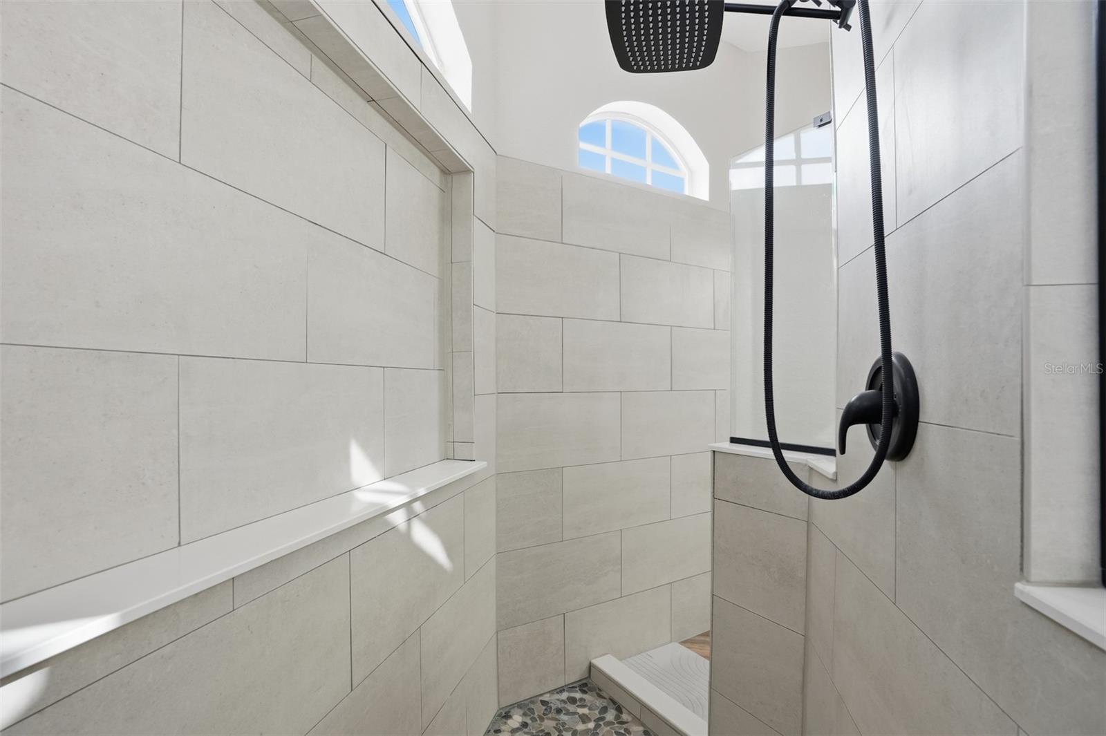 Image 34 of 50 For 12131 Buckingham Way