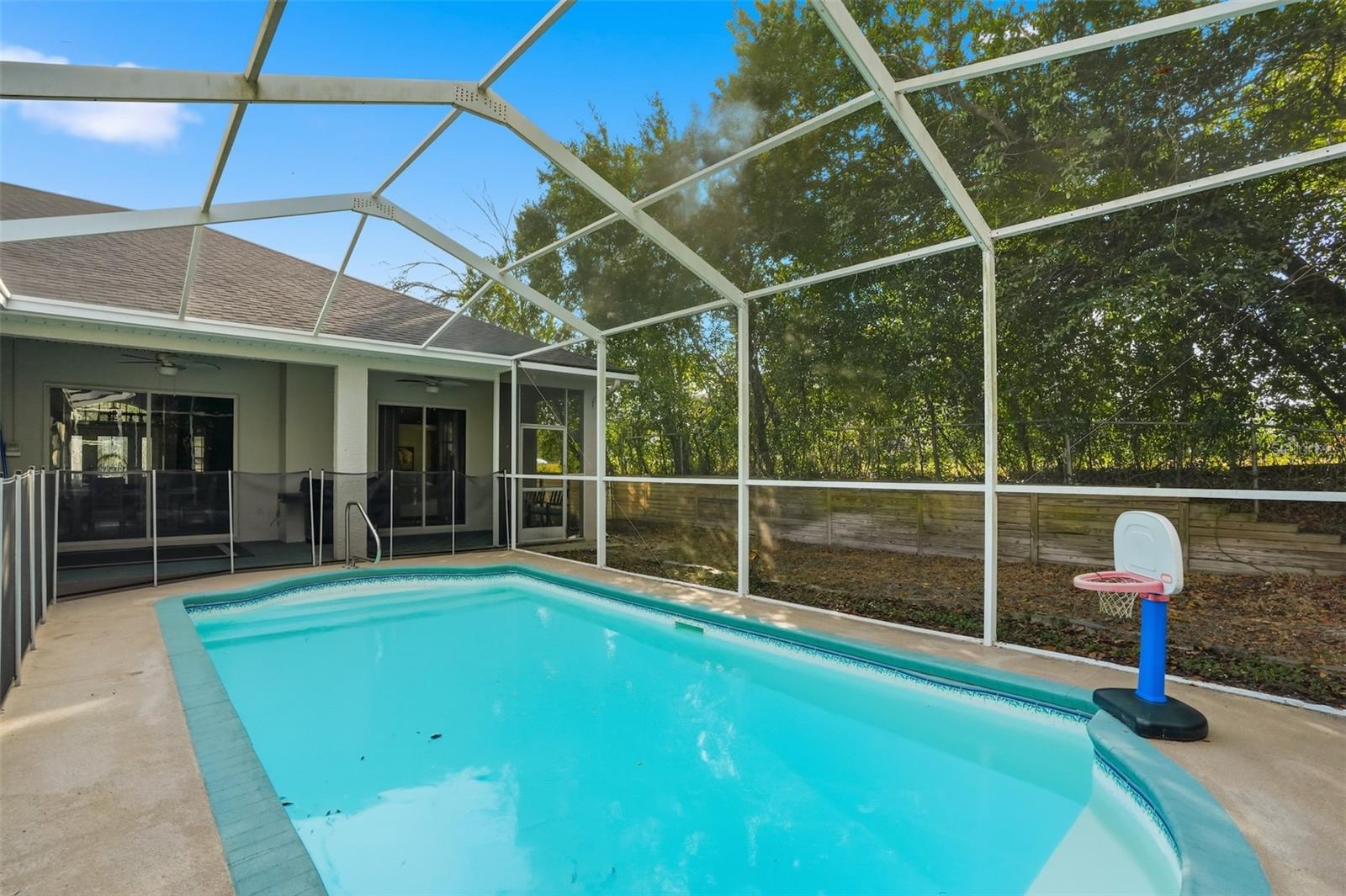 Image 43 of 50 For 12131 Buckingham Way