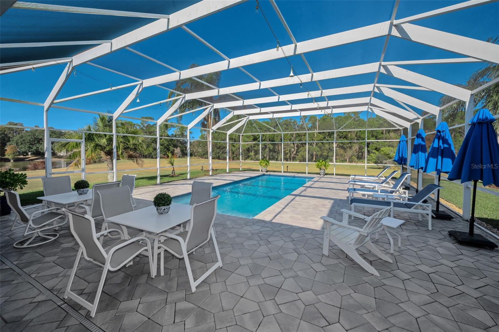 Image 3 of 66 For 10101 Mizner Street