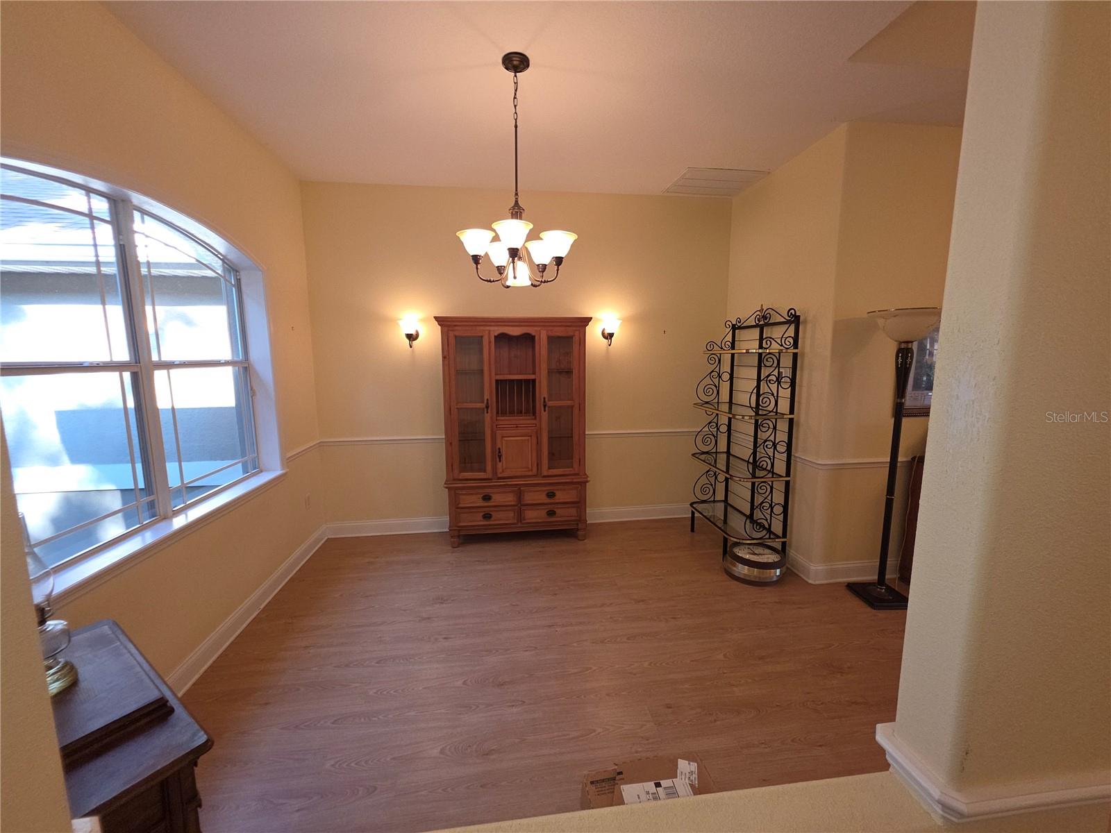 Image 9 of 42 For 6345 Piedmont Drive