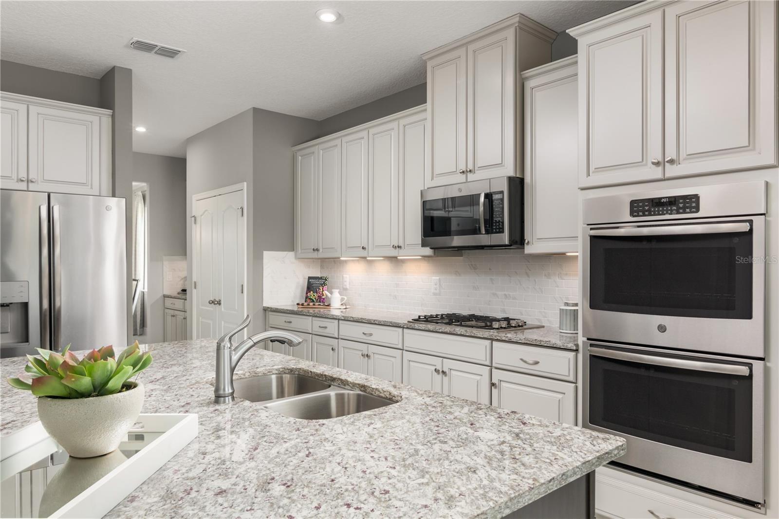 Image 7 of 21 For 3809 Voyageurs Court