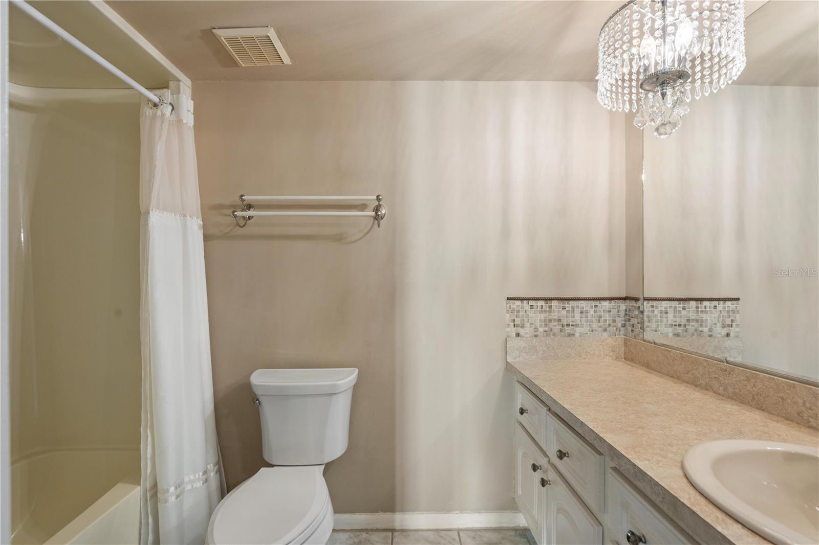 Image 21 of 46 For 4452 Garnet Drive 202