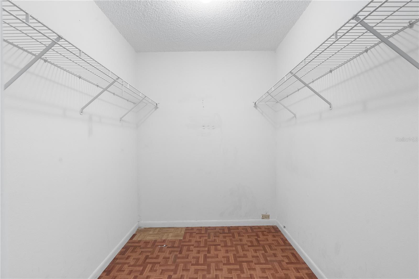 Image 24 of 46 For 4452 Garnet Drive 202