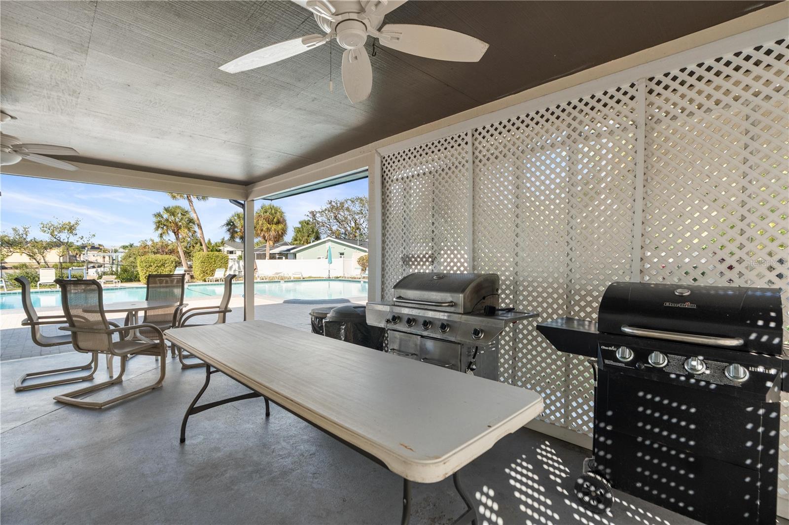 Image 31 of 46 For 4452 Garnet Drive 202