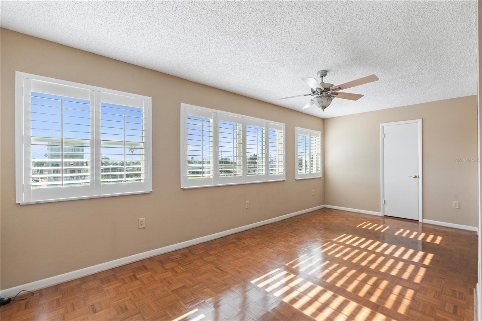 Image 7 of 46 For 4452 Garnet Drive 202