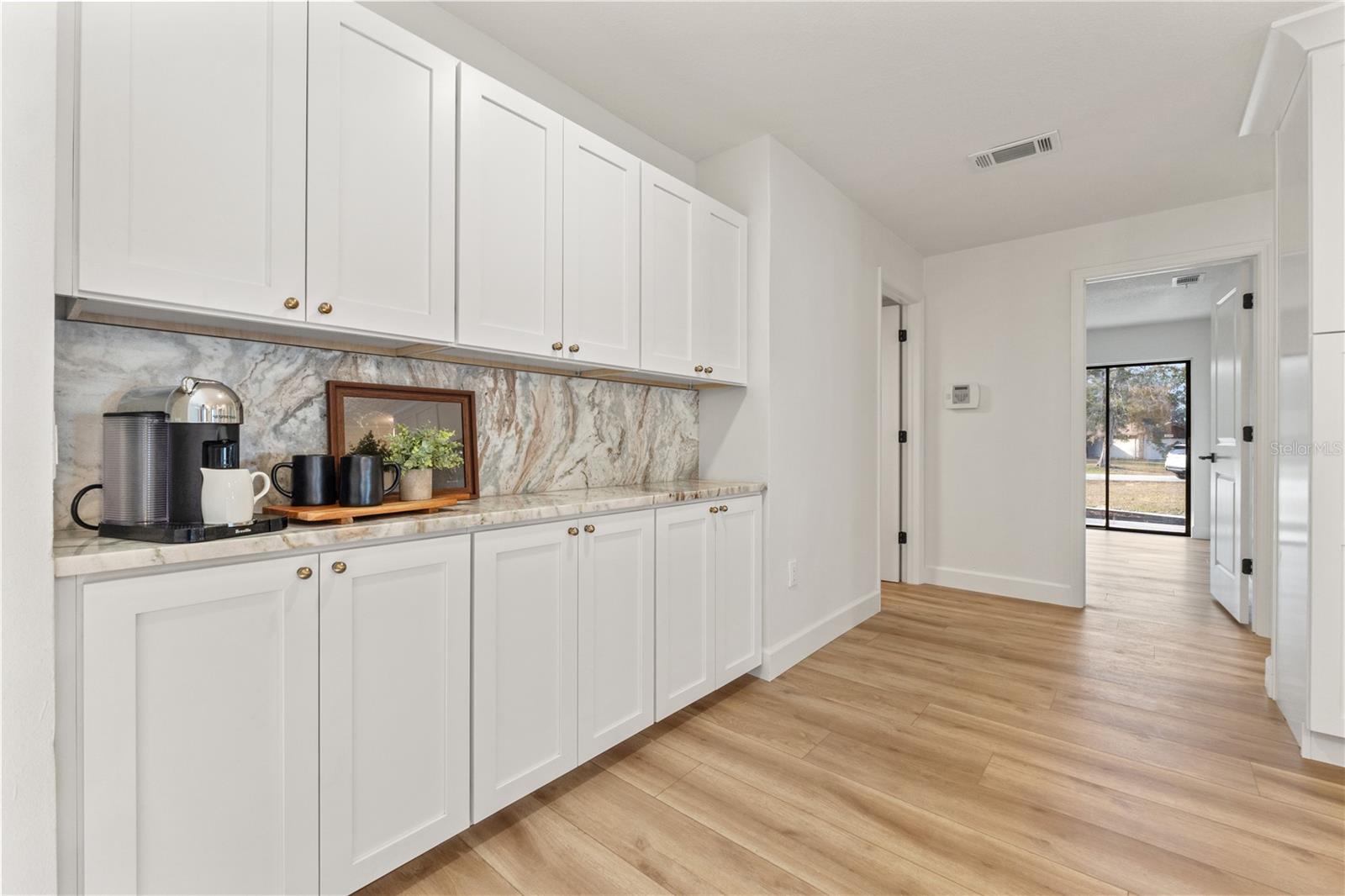 Image 14 of 62 For 5404 Glover Drive