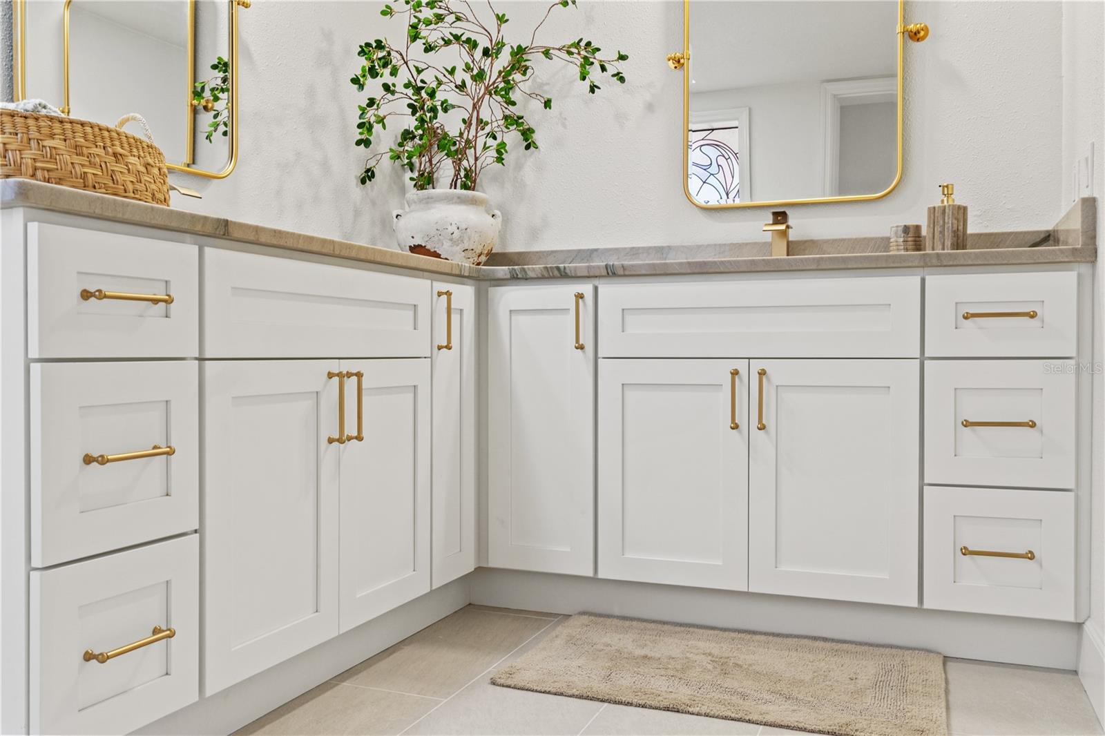 Image 31 of 62 For 5404 Glover Drive