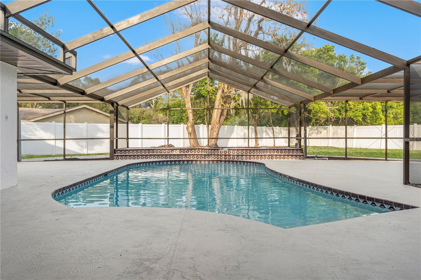 Image 5 of 62 For 5404 Glover Drive