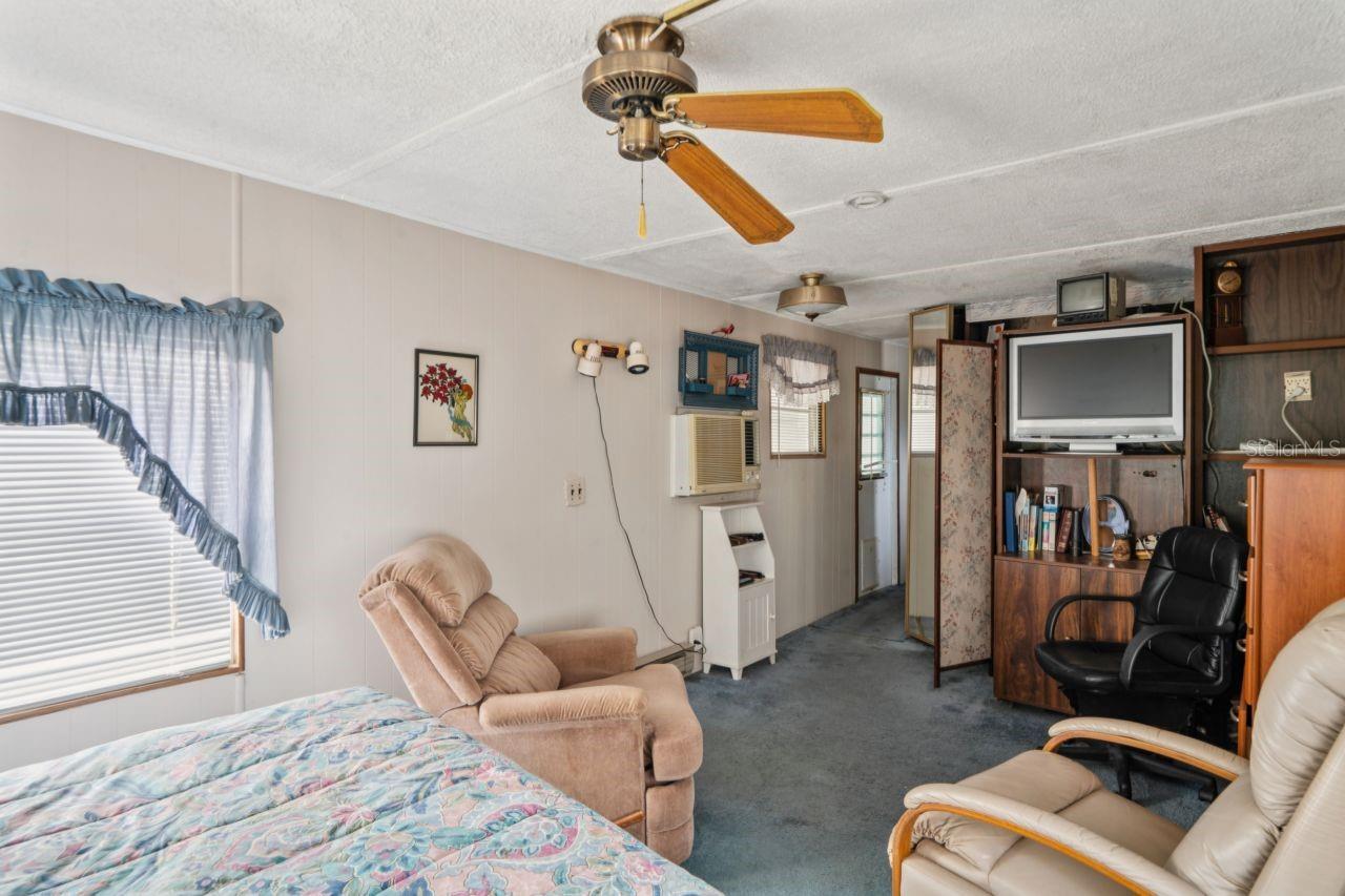 Image 12 of 32 For 9310 Kiowa Dr