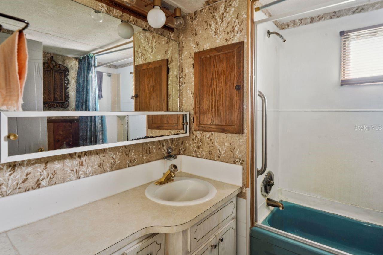 Image 13 of 32 For 9310 Kiowa Dr