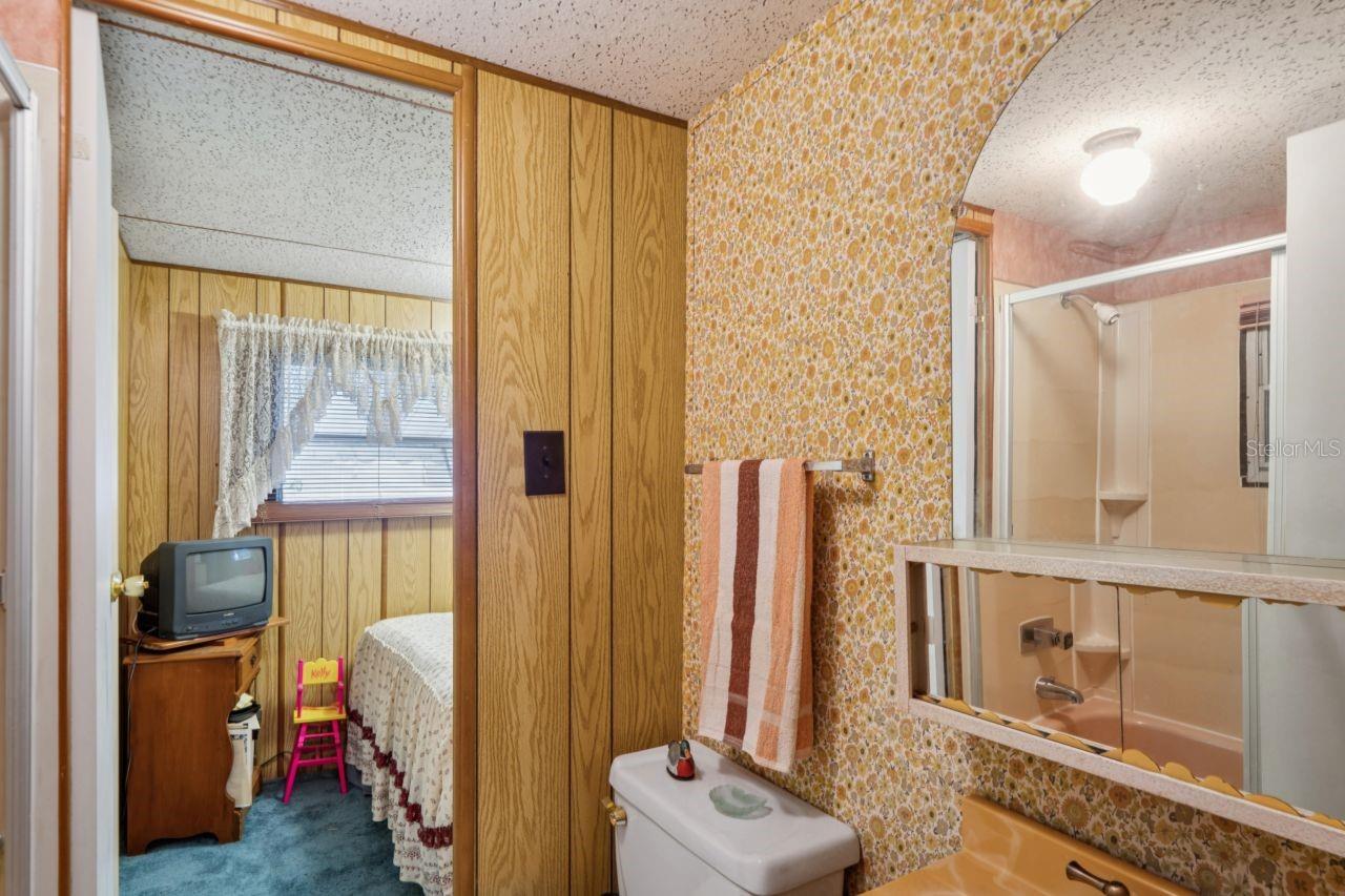 Image 20 of 32 For 9310 Kiowa Dr