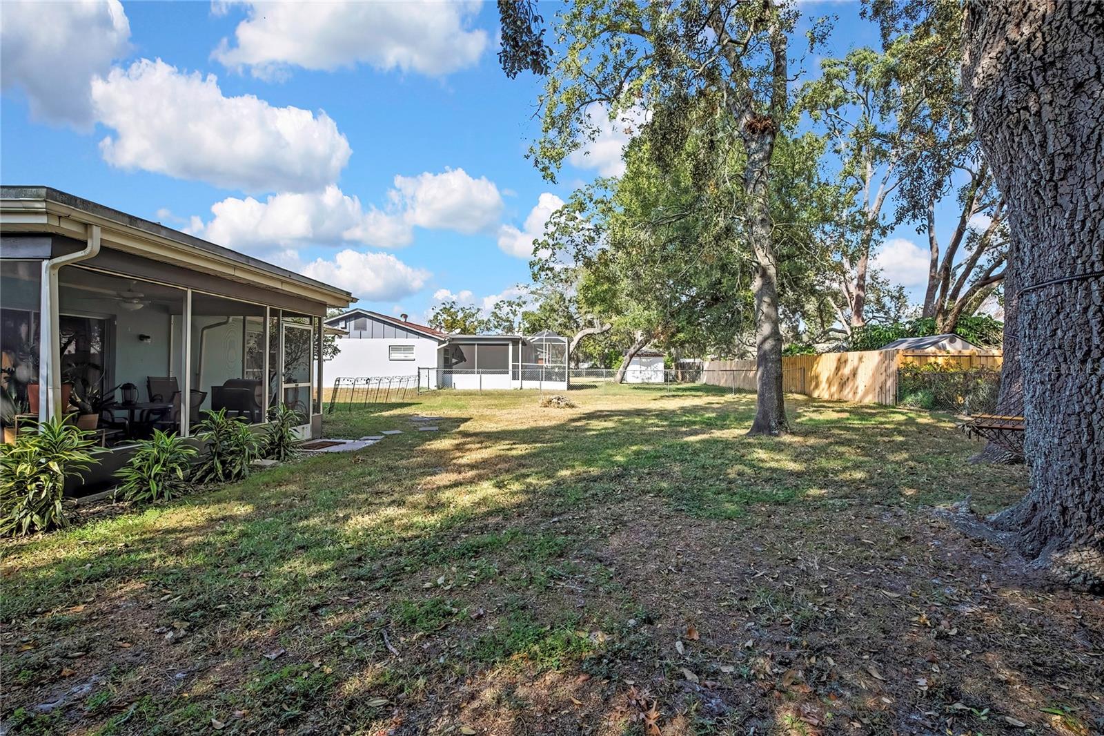 Image 16 of 39 For 368 Portland Avenue